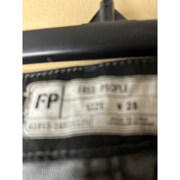 Free People Low Rise Bell Bottom Jeans Size 28 - Picture 3 of 8